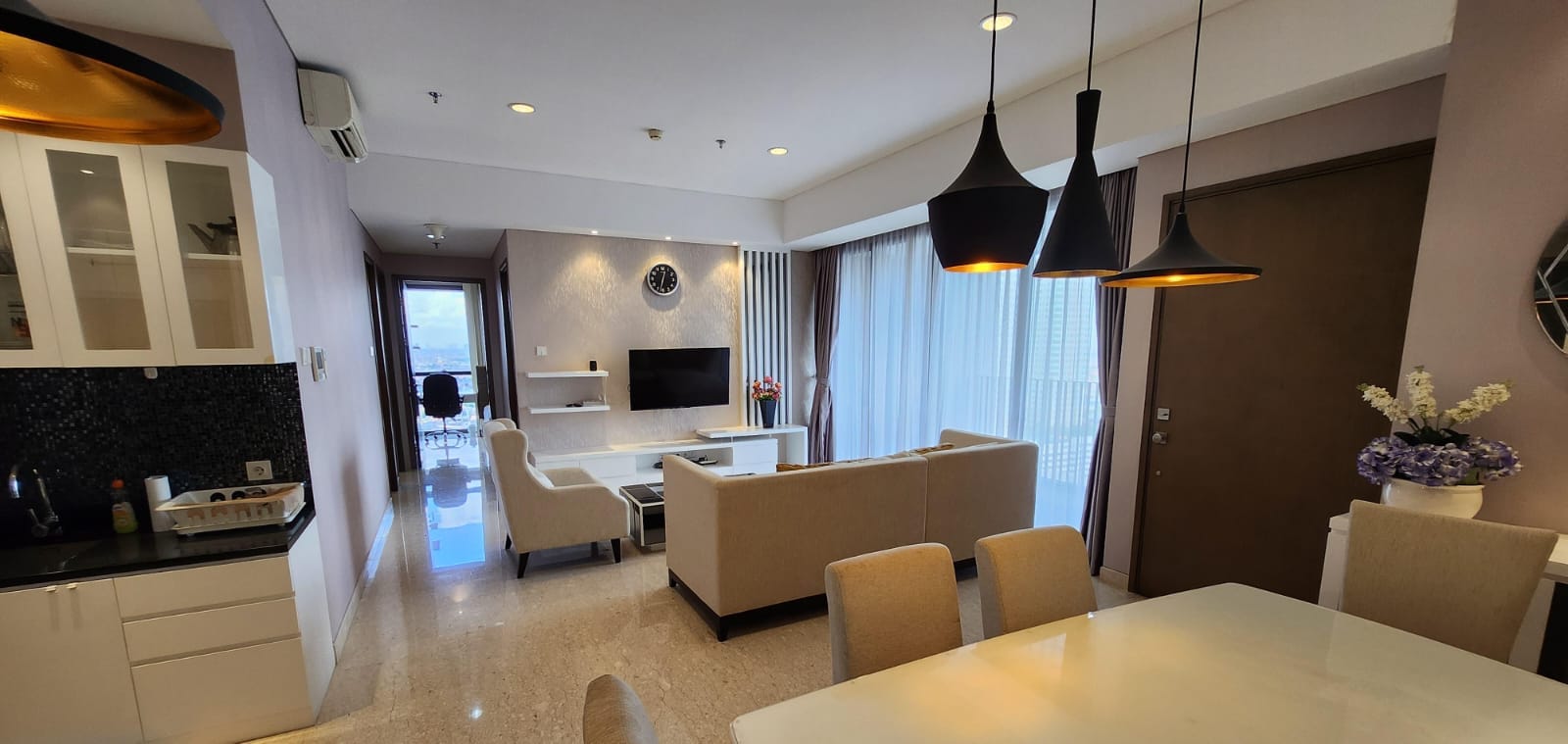Apartemen 2+1 Kamar Tidur dengan Ruang Kerja di 1Park Residences
